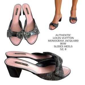 Y2K 2000'S AUTHENTIC LOUIS VUITTON MONOGRAM MULES SZ. 8/38